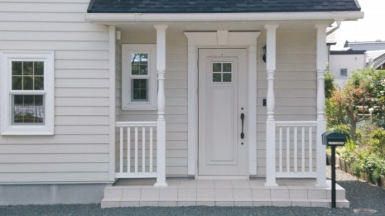 【苫小牧市注文住宅コラムVol.45】素敵な玄関アプローチでお出迎え