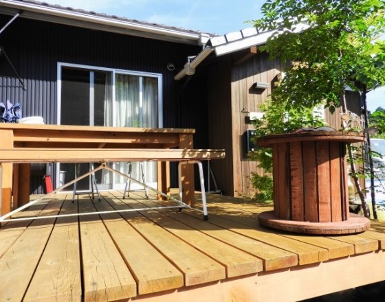 【苫小牧市注文住宅コラムVol.64】注文住宅でウッドデッキのある暮らし②~天然木~