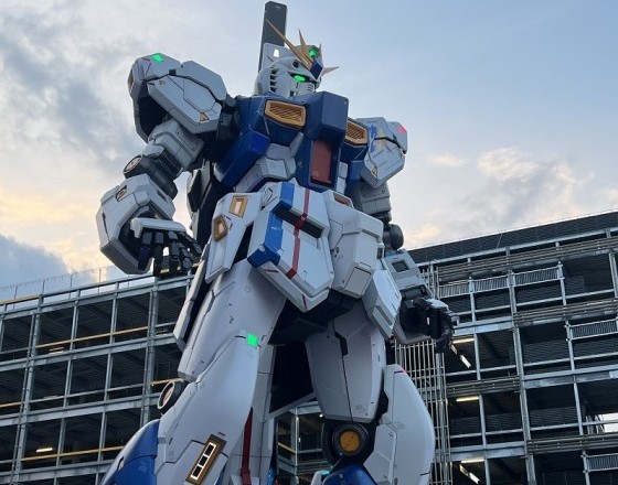 <ライフサロン苫小牧中央店>ガンダム