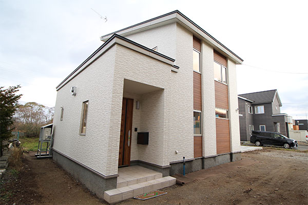 小さな発電所！家計にも優しいこだわりいっぱいのお家！