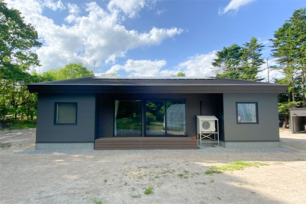 シックでモダン、日本のひらや