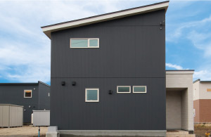 太陽光パネル8.52Kw搭載！対面キッチンに素敵なカウンターがあるお家