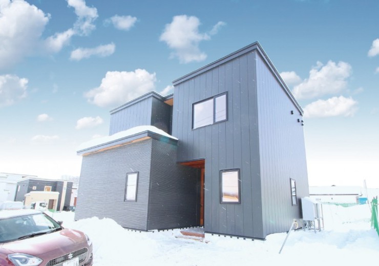 広々土間収納のあるヴィンテージモダンの家