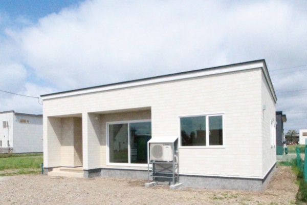 今ドキ人気ポイントを詰め込んでいてDIYも楽しめるお家